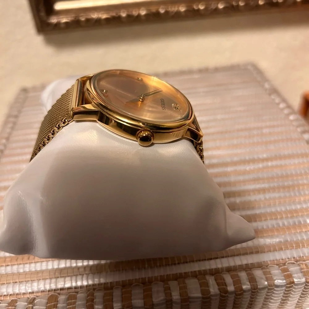 Guess Watch - Picture 2 of 5